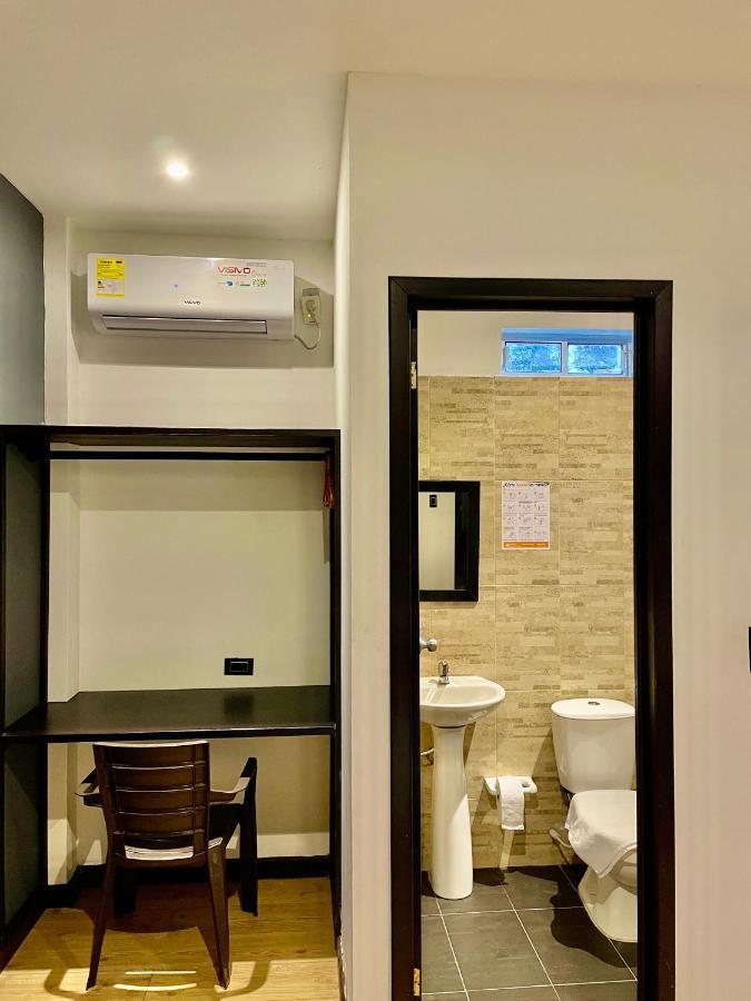 Zugi Inn Hotel レティシア エクステリア 写真